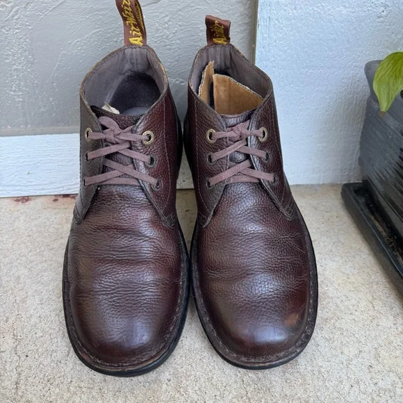 Dr. Martens Sussex Chukka‎ Brown Leather Slip-Resistant Work Boots, Men\'s US 11 Sussex Bear Track Slip Resistant Chukka Boots in Dark Brown  main image 3